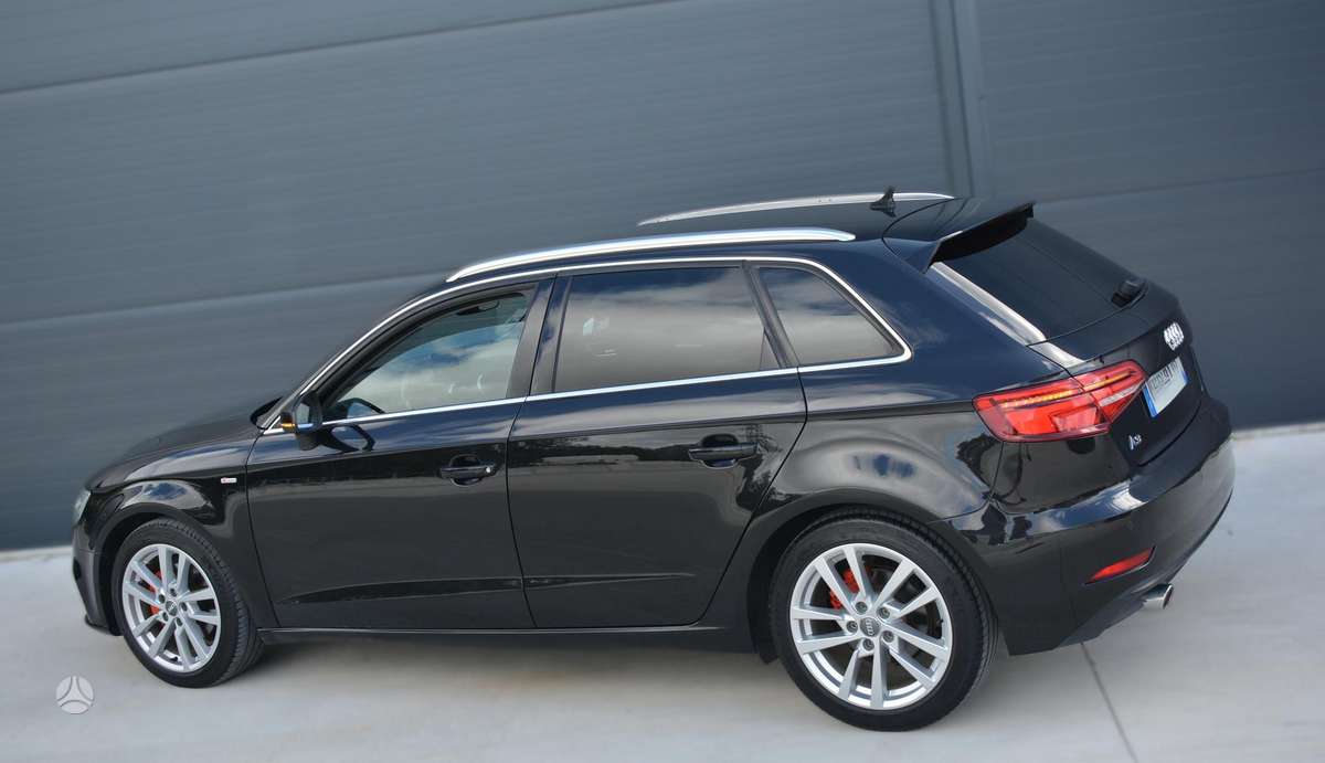 Audi A3, 1.6 l., hatchback