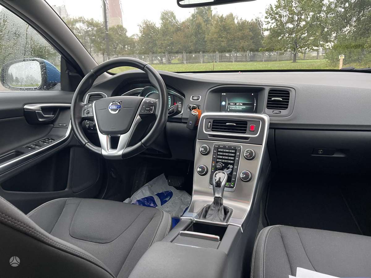 Volvo V60, 2.0 l., Универсал