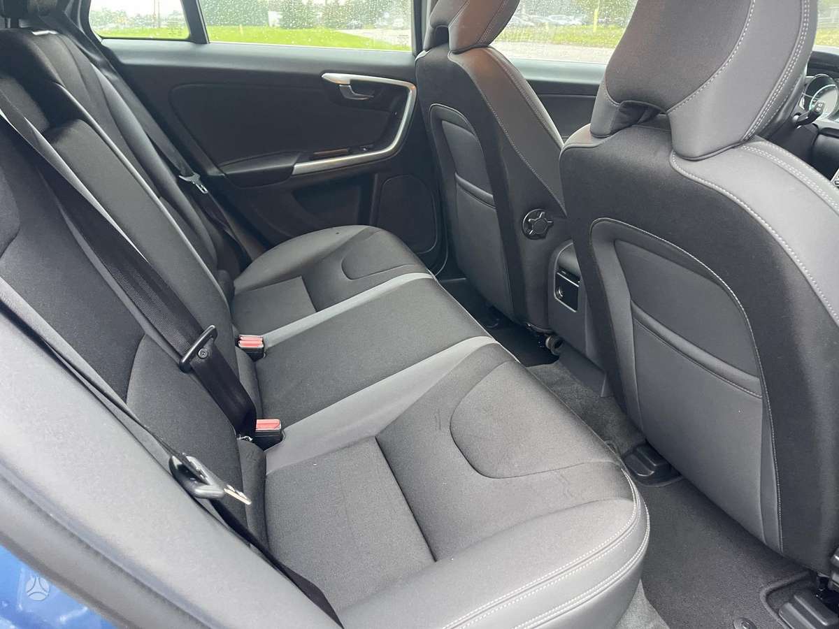 Volvo V60, 2.0 l., wagon