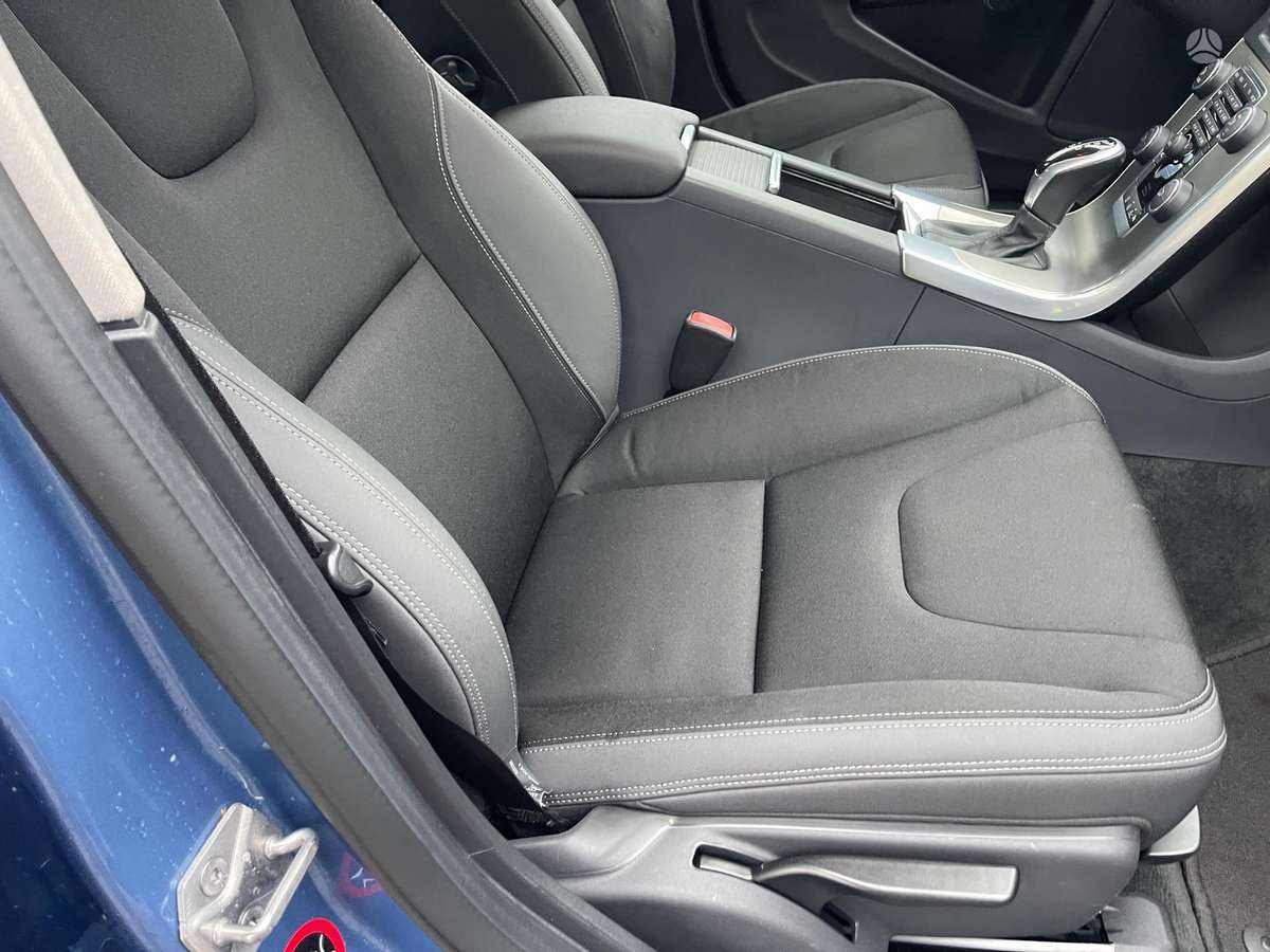 Volvo V60, 2.0 l., Универсал