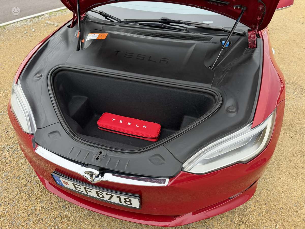 Tesla Model S, 75 kWh, hatchback