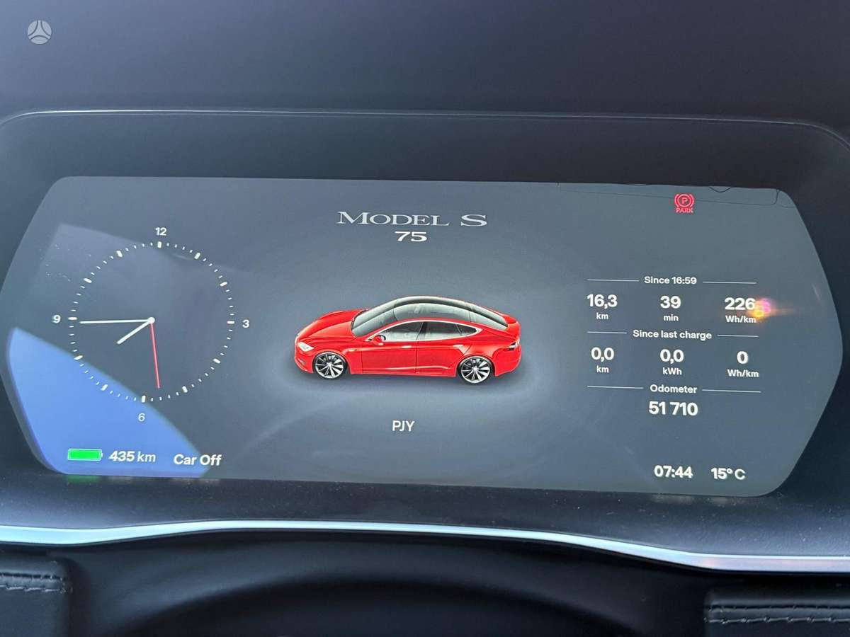 Tesla Model S, 75 кВт·ч, Хэтчбек