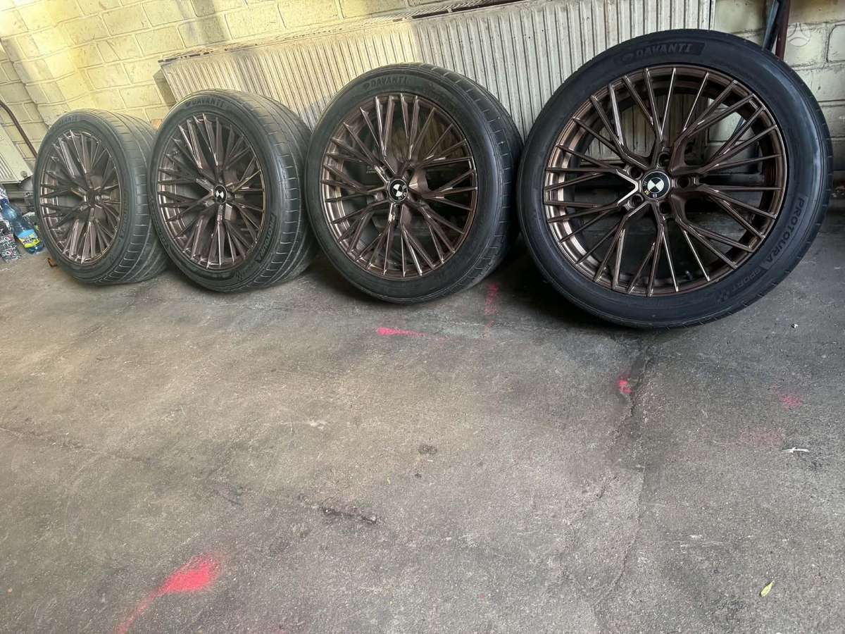 RIVIERA FR11, light alloy, R20