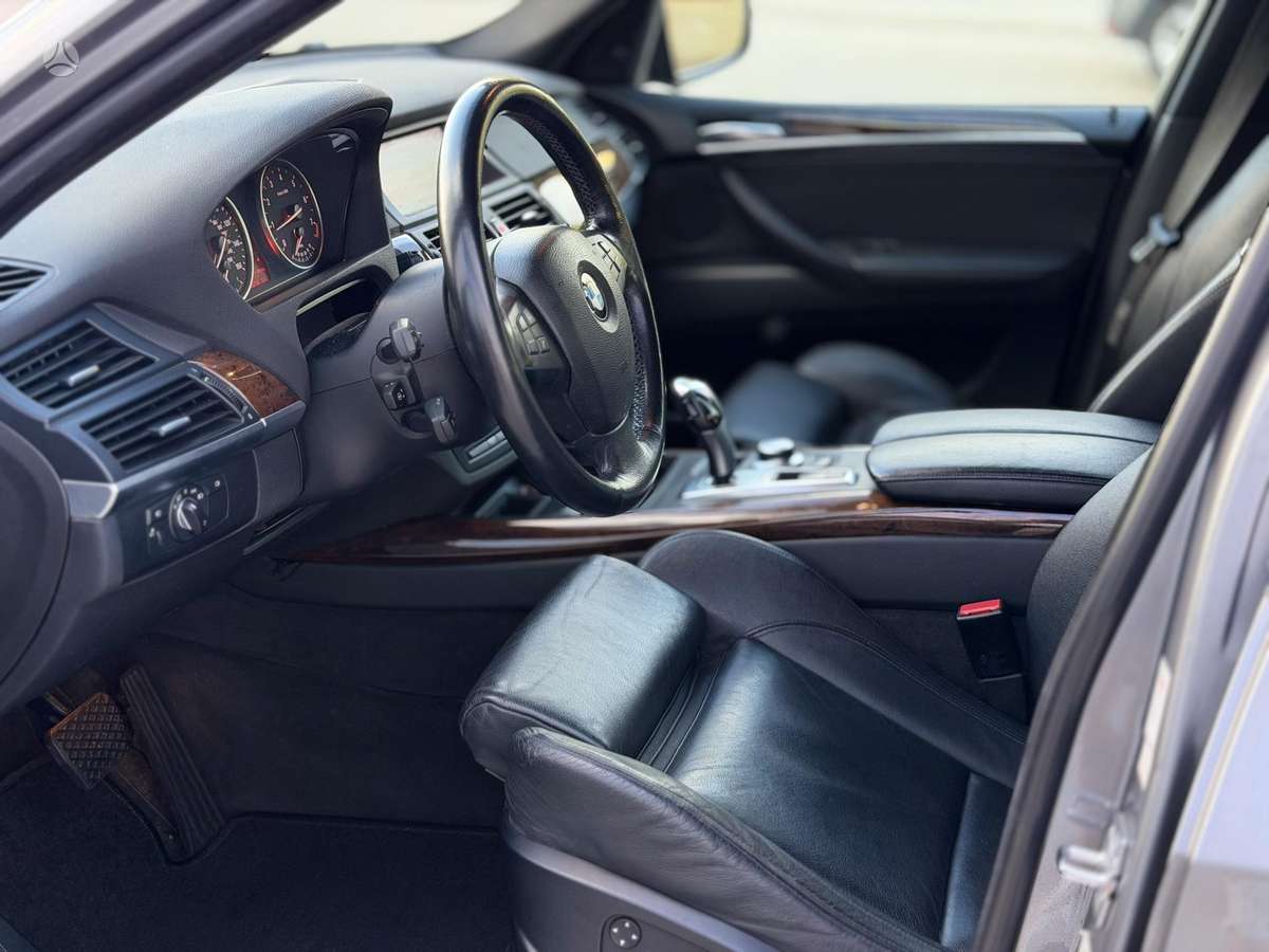BMW X5 - 7