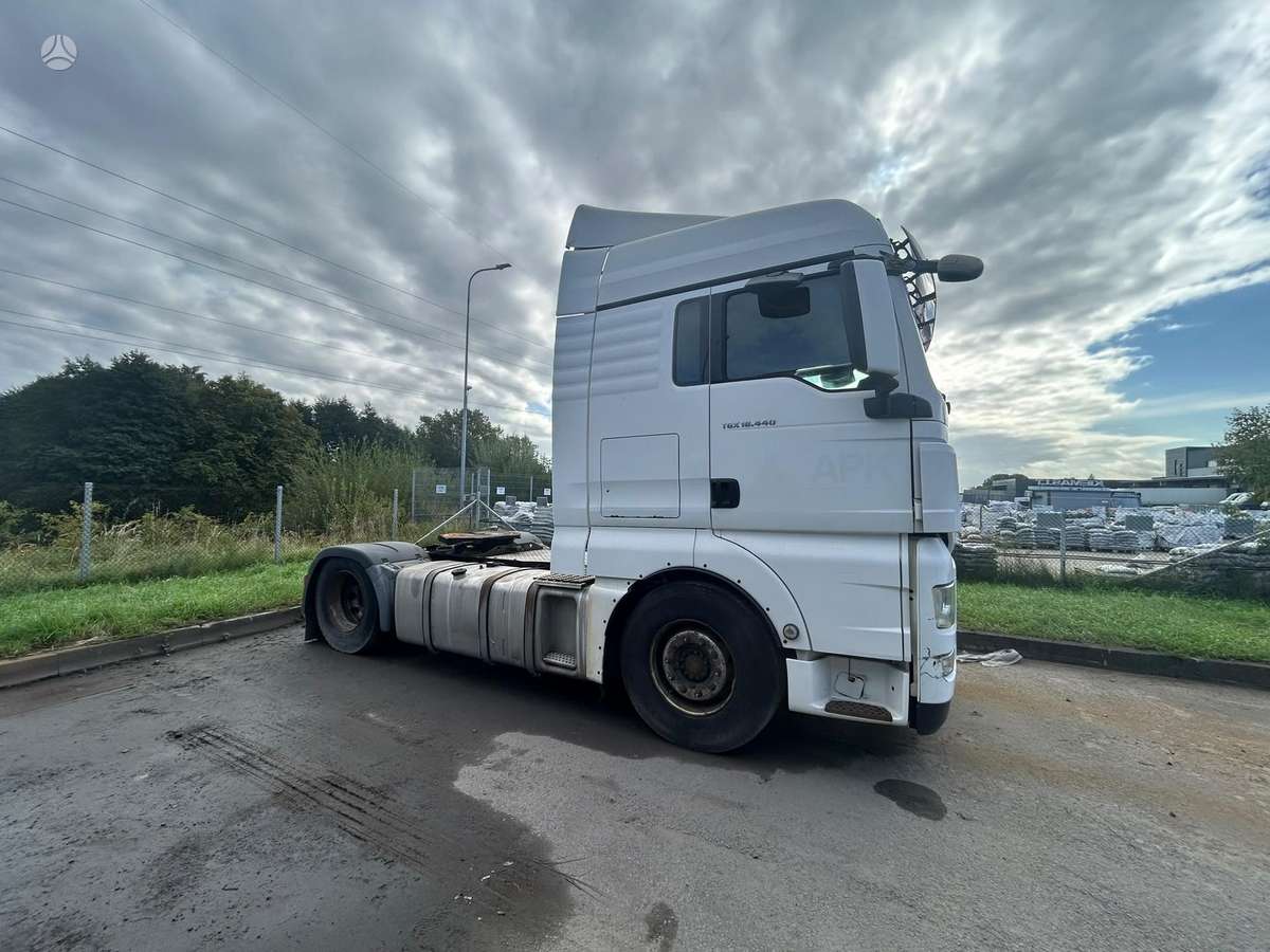 MAN TGS, single sleeper