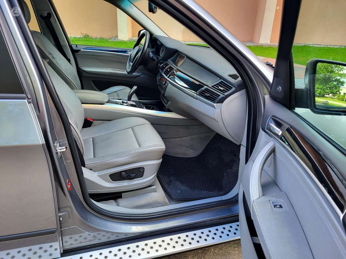 BMW X5 - 7