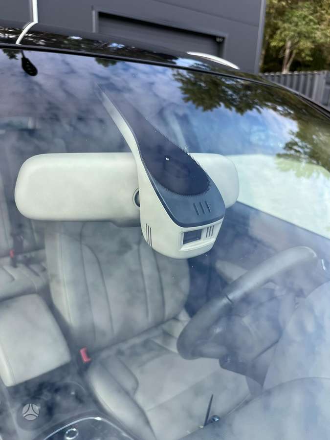 Audi Q5, 2.0 l., off-road / crossover