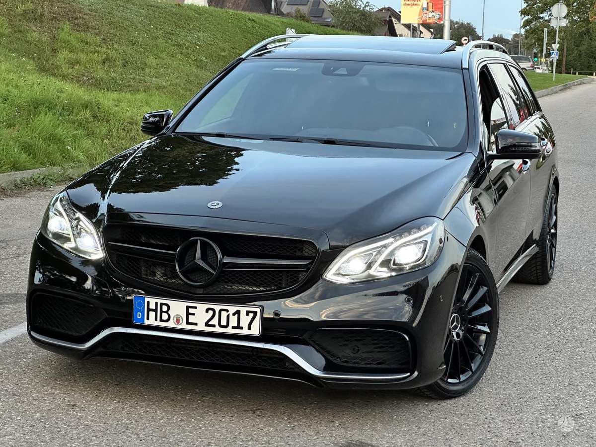 Mercedes-Benz E220 - 2