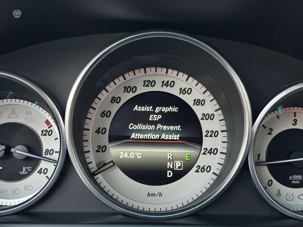 Mercedes-Benz E220, 2.2 l., Универсал