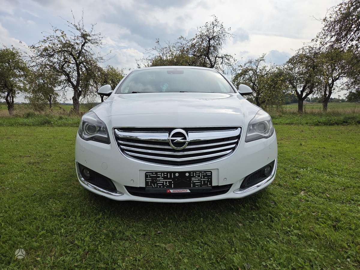 Opel Insignia - 2