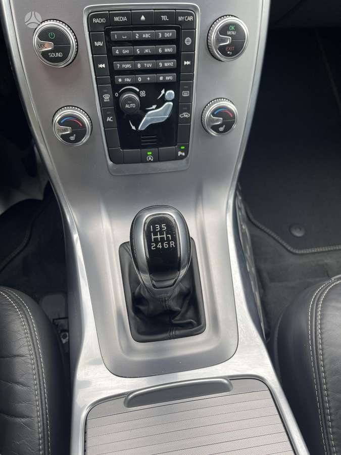 Volvo V70, 2.0 l., Универсал