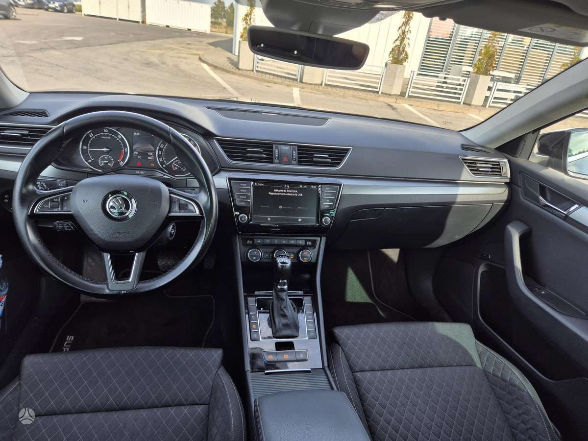 Skoda Superb, 2.0 l., wagon