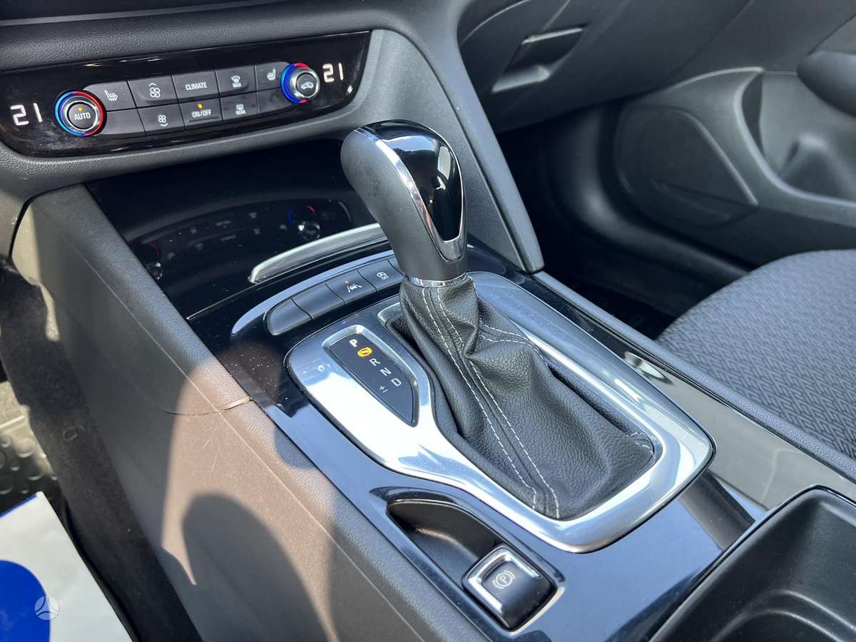 Opel Insignia, 2.0 l., Универсал