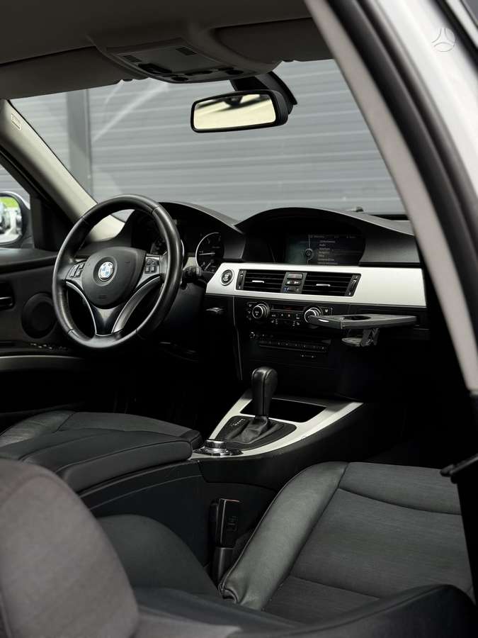 BMW 320, 2.0 l., Универсал