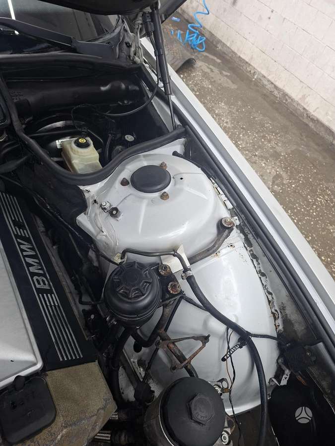 BMW 735, 3.5 l., Седан