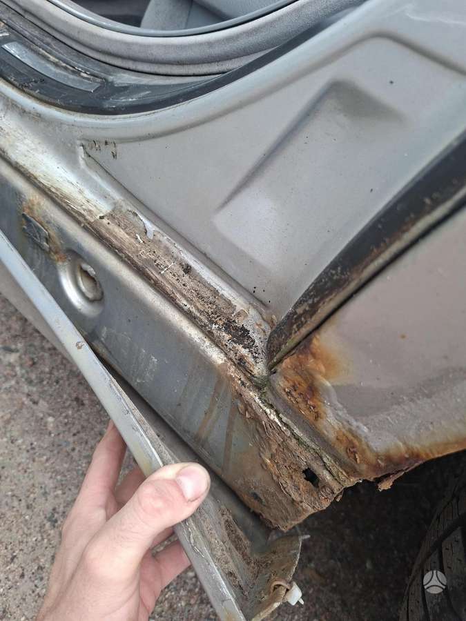 BMW 735, 3.5 l., Седан