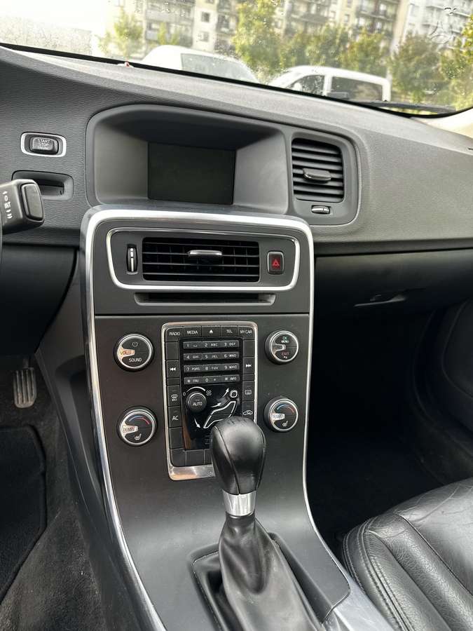 Volvo S60, 2.0 l., Седан