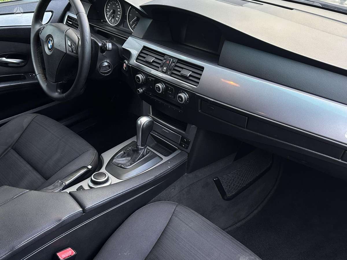 BMW 520, 2.0 l., Универсал