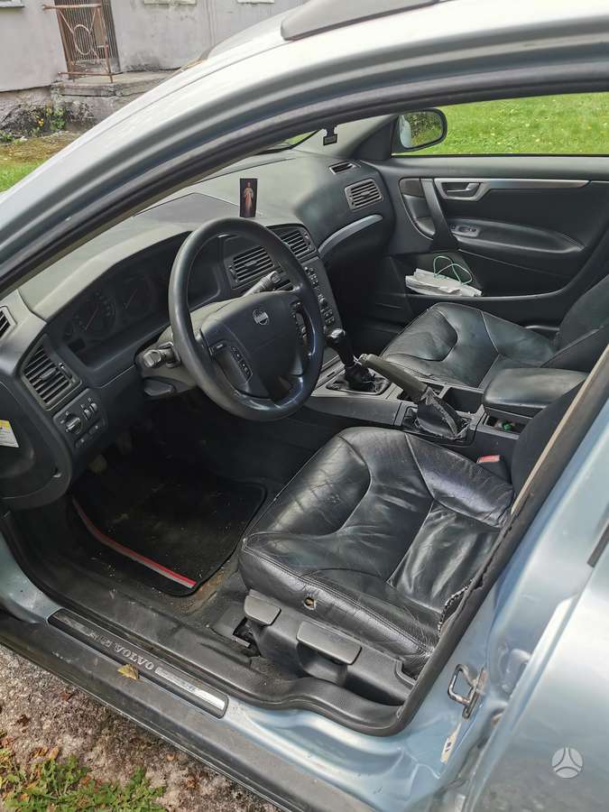 Volvo V70, 2.4 l., wagon