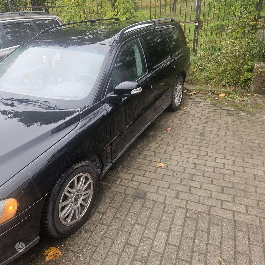 Volvo V70, 2.4 l., wagon