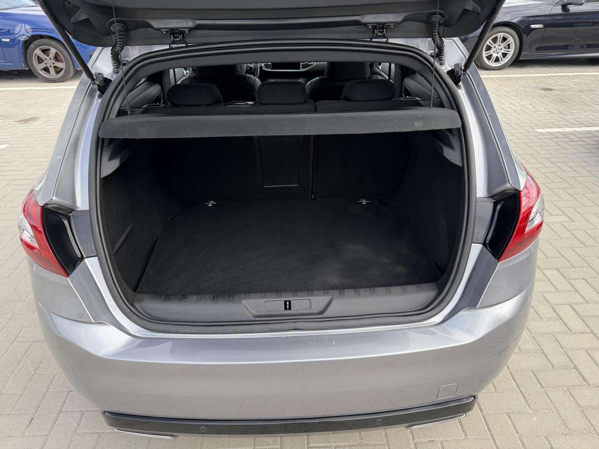 Peugeot 308 - 9