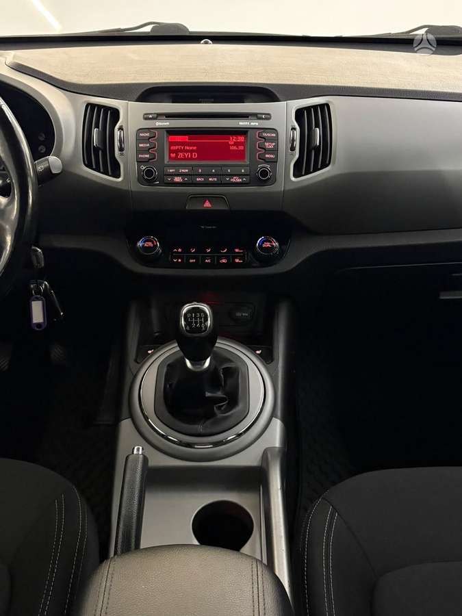 KIA Sportage - 12
