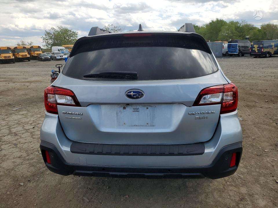 Subaru Outback - 6