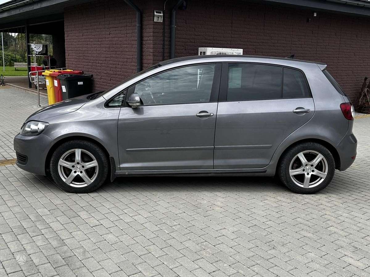 Volkswagen Golf Plus - 5