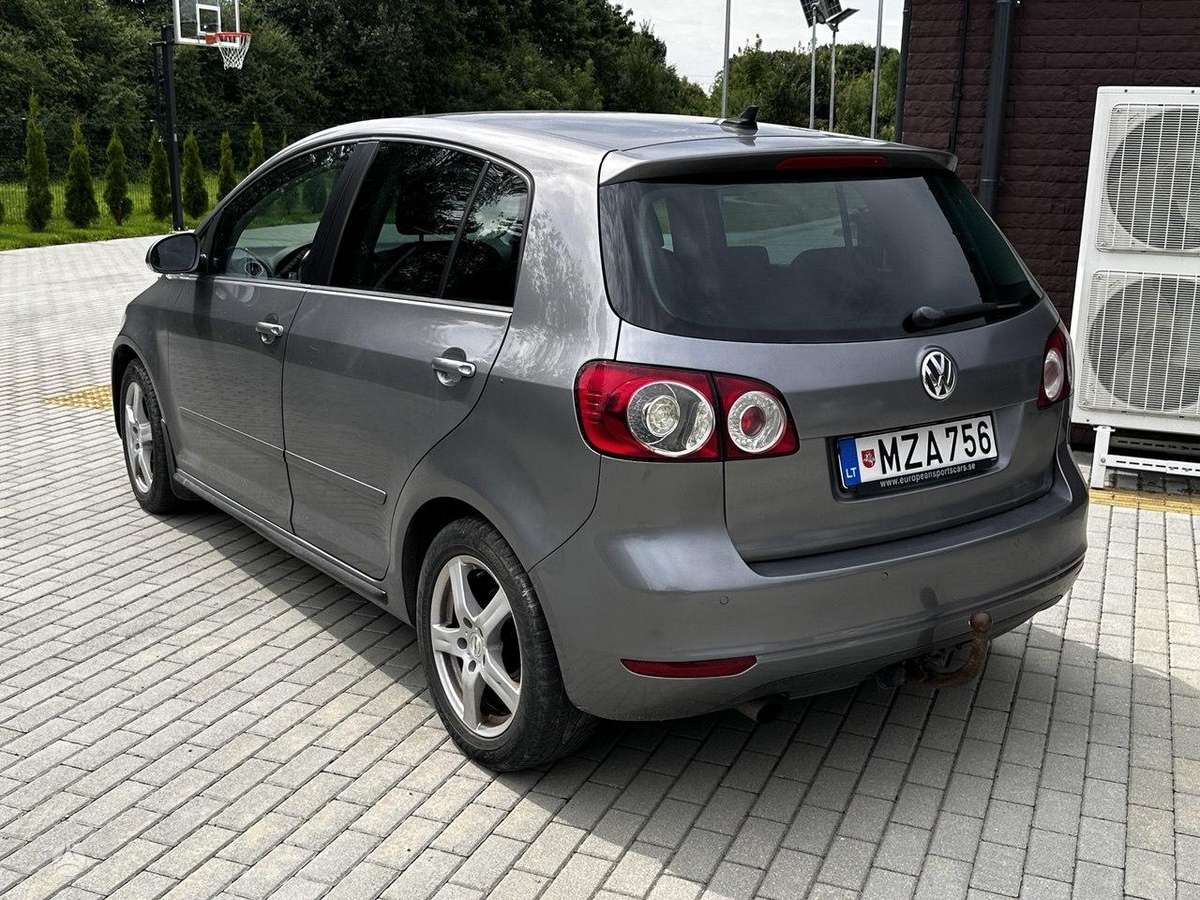 Volkswagen Golf Plus - 8