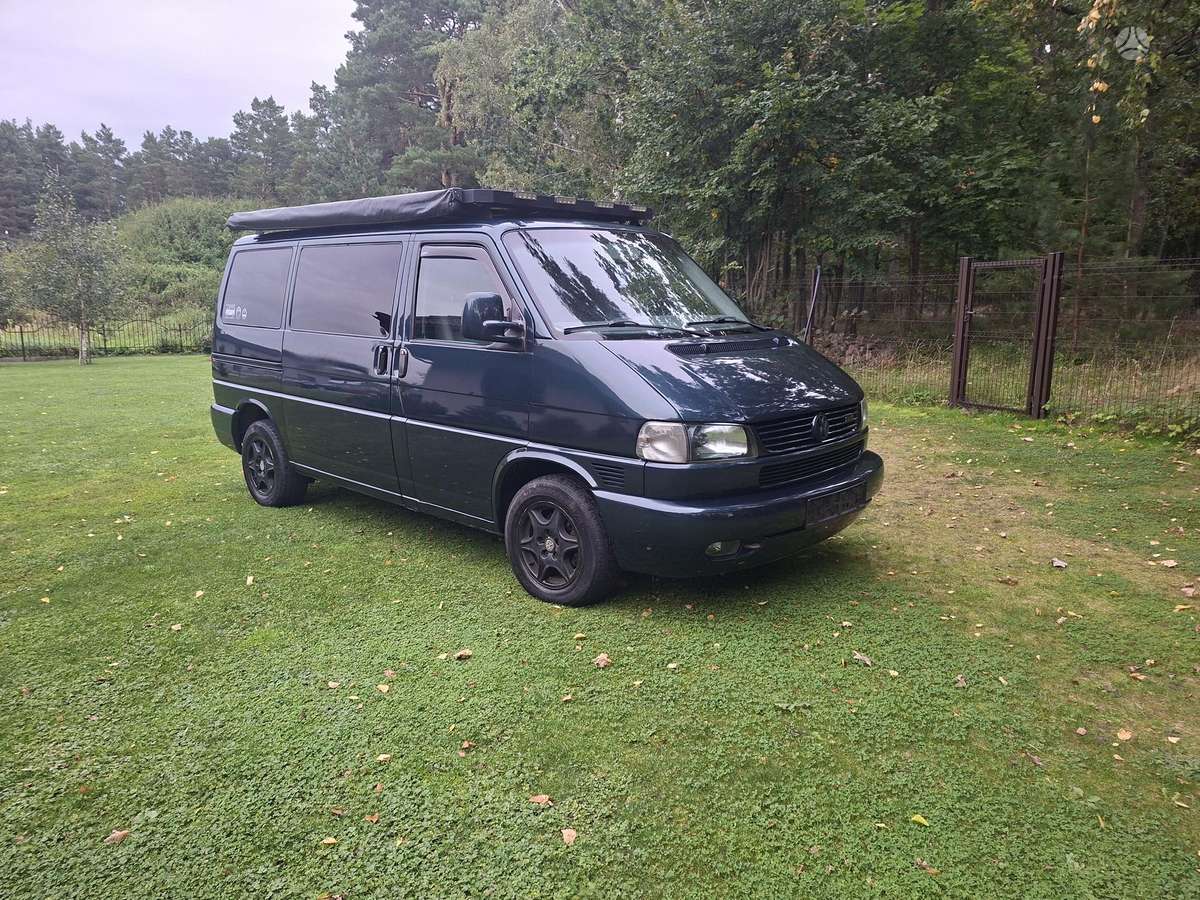 Volkswagen Multivan - 1