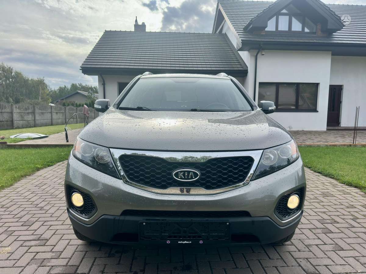 KIA Sorento - 3