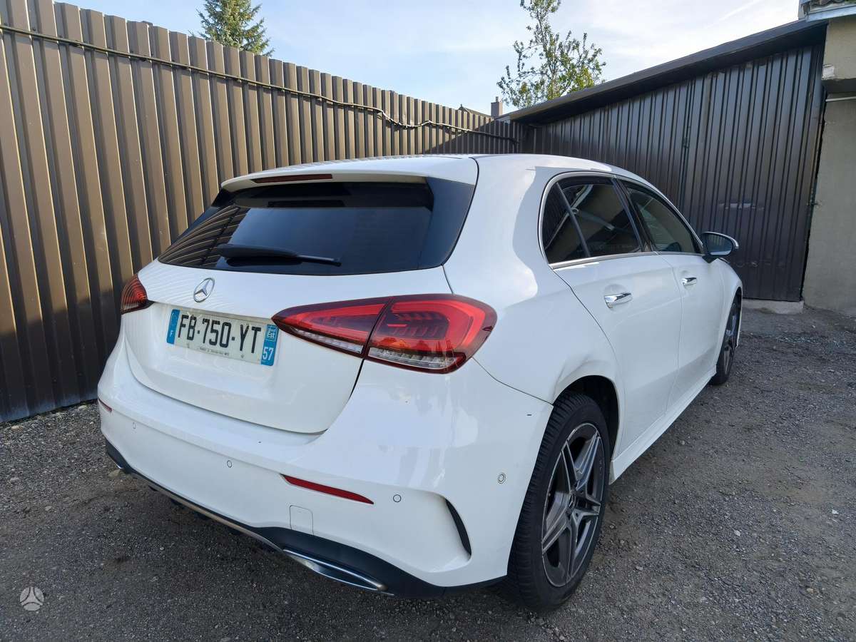 Mercedes-Benz A180 - 4