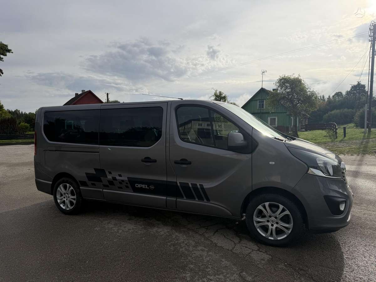 Opel Vivaro - 9
