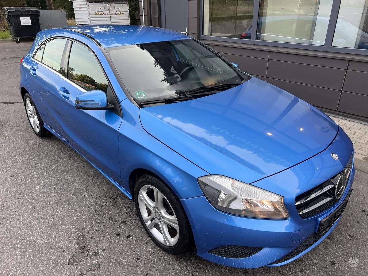 Mercedes-Benz A180 - 6