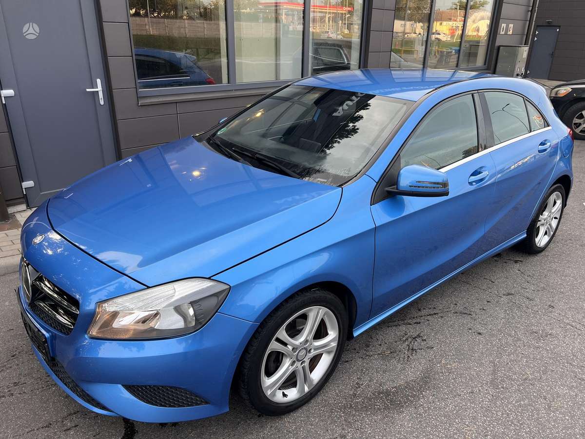 Mercedes-Benz A180 - 9