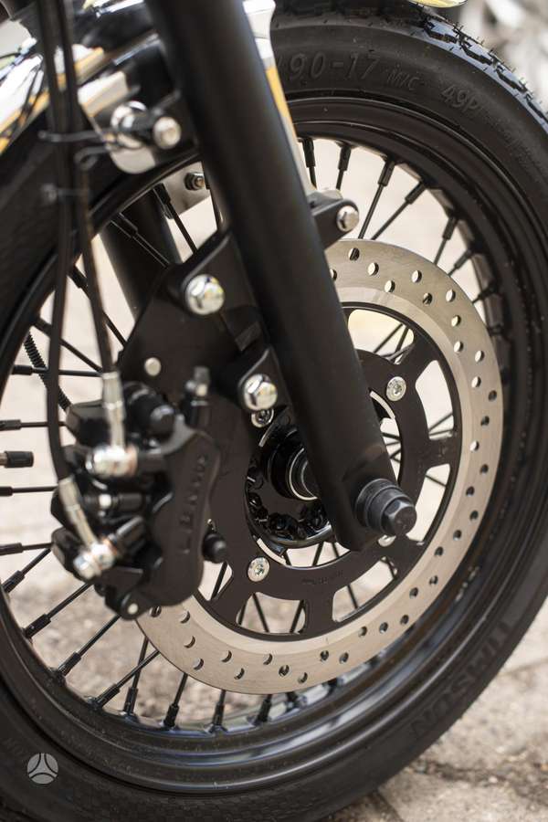 Mash Seventy 125cc, street / classic