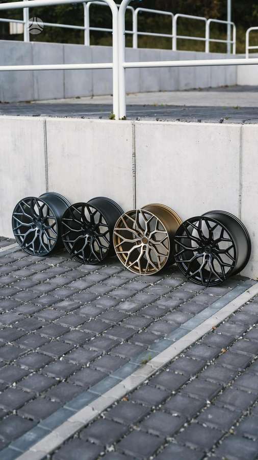 Yota YP1, light alloy, R20