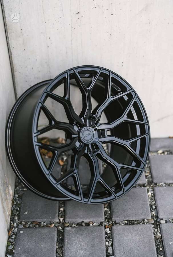Yota YP1, light alloy, R20