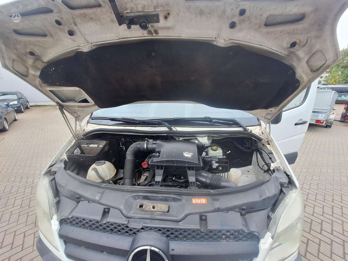 Mercedes-Benz Sprinter - 6
