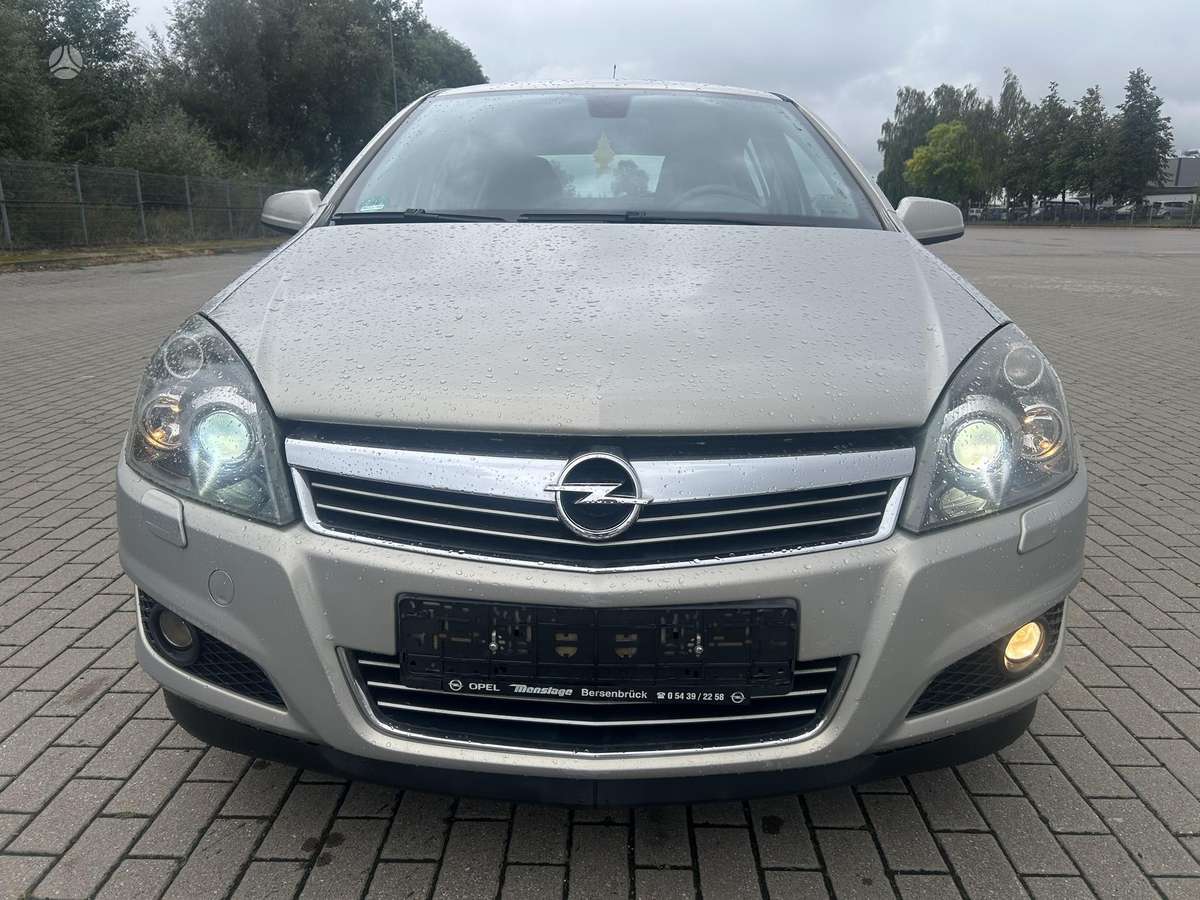 Opel Astra - 2