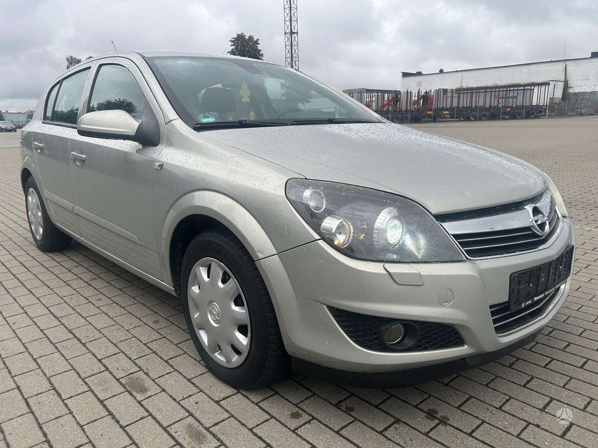 Opel Astra - 3