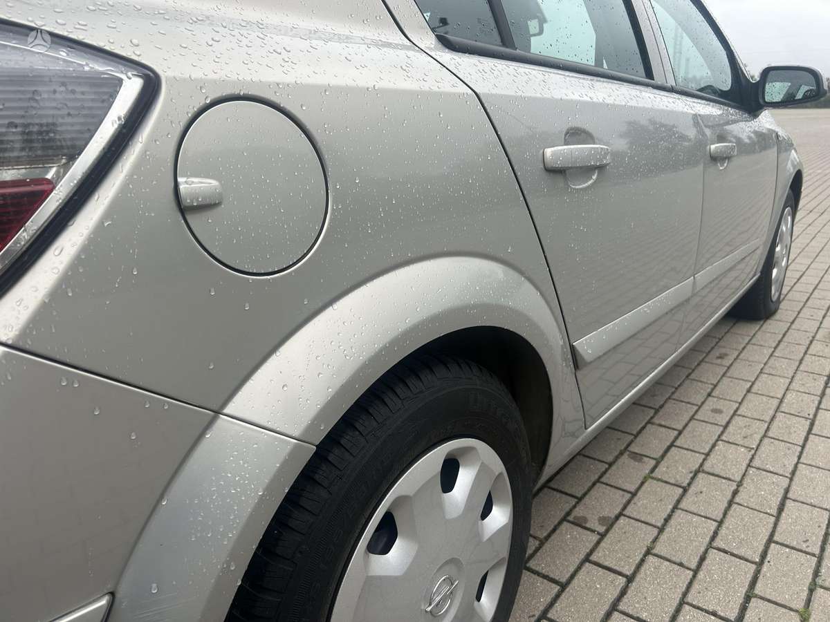 Opel Astra - 11