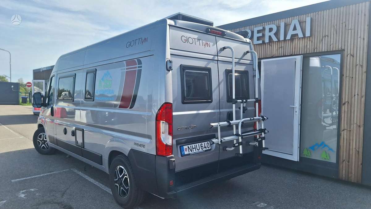 Giottiline 60B, campers