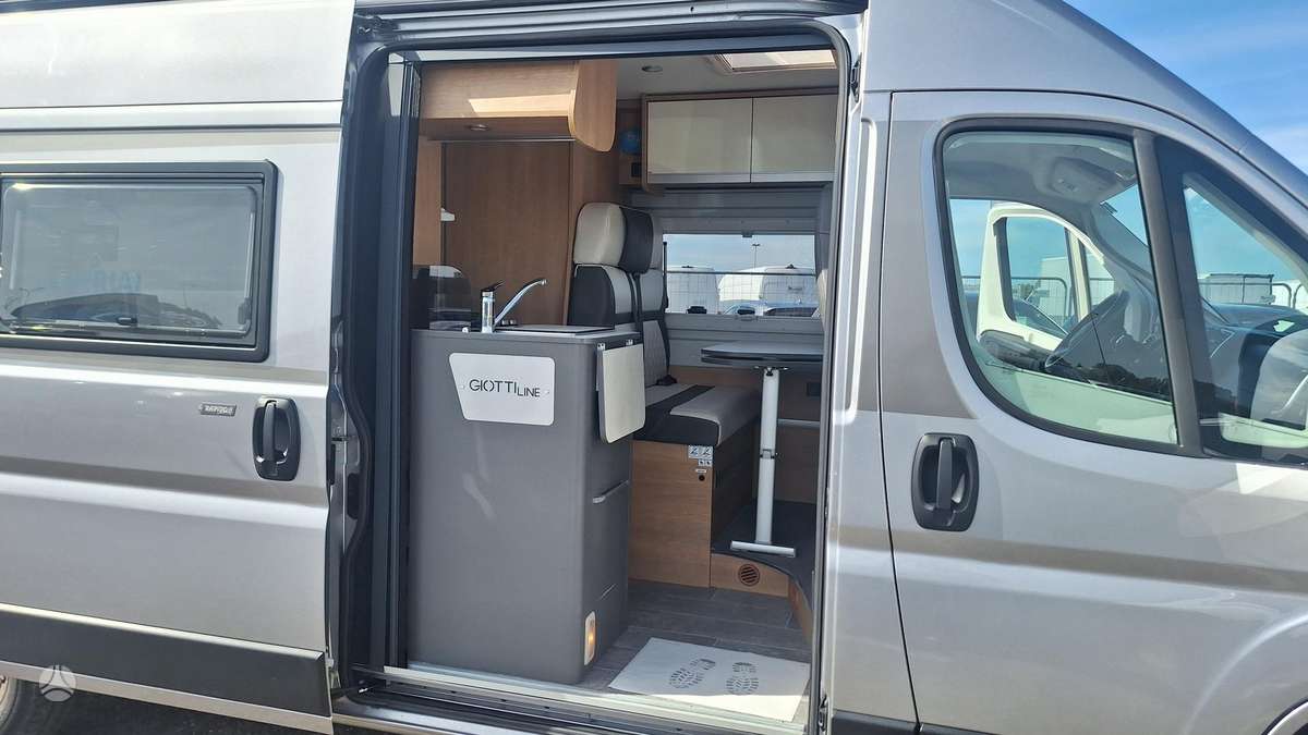 Giottiline 60B, campers