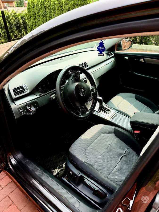 Volkswagen Passat, 2.0 l., Универсал