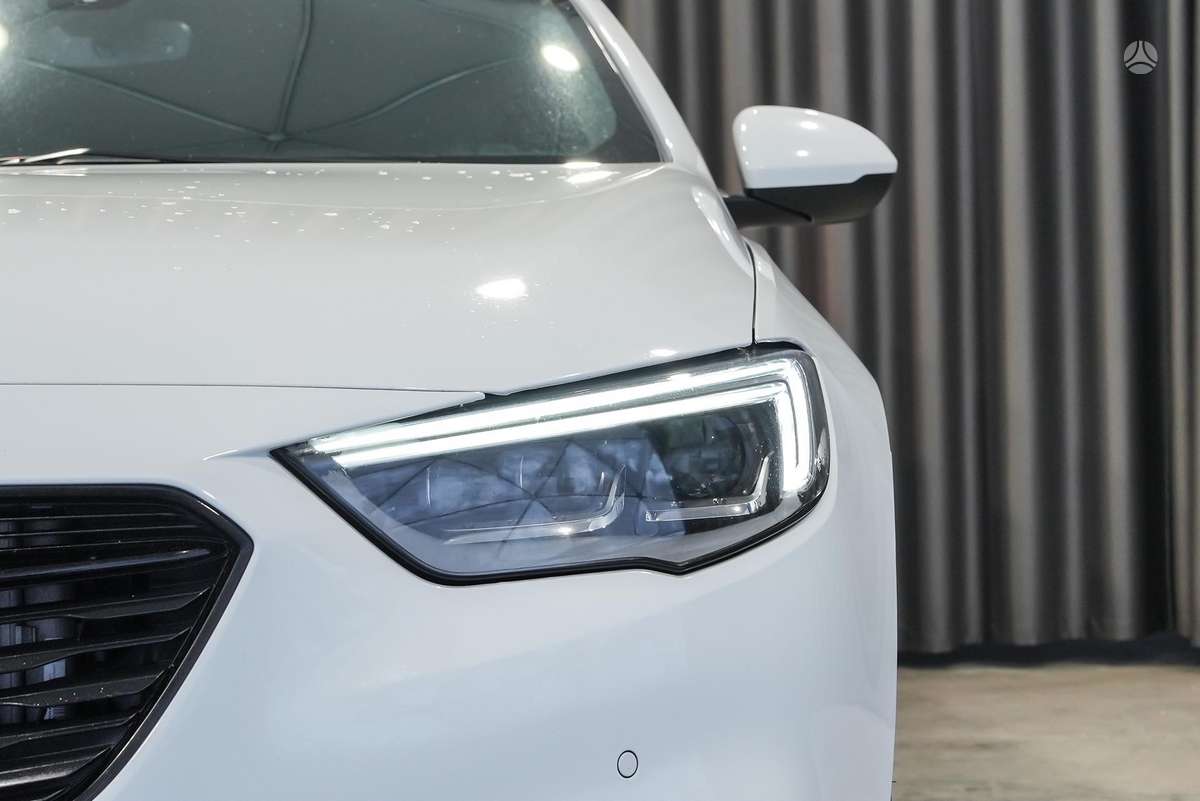 Opel Insignia, 1.6 l., Универсал