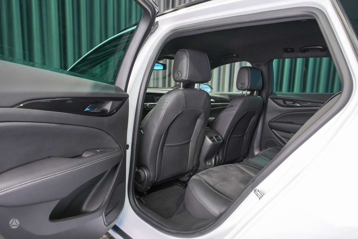 Opel Insignia, 1.6 l., Универсал