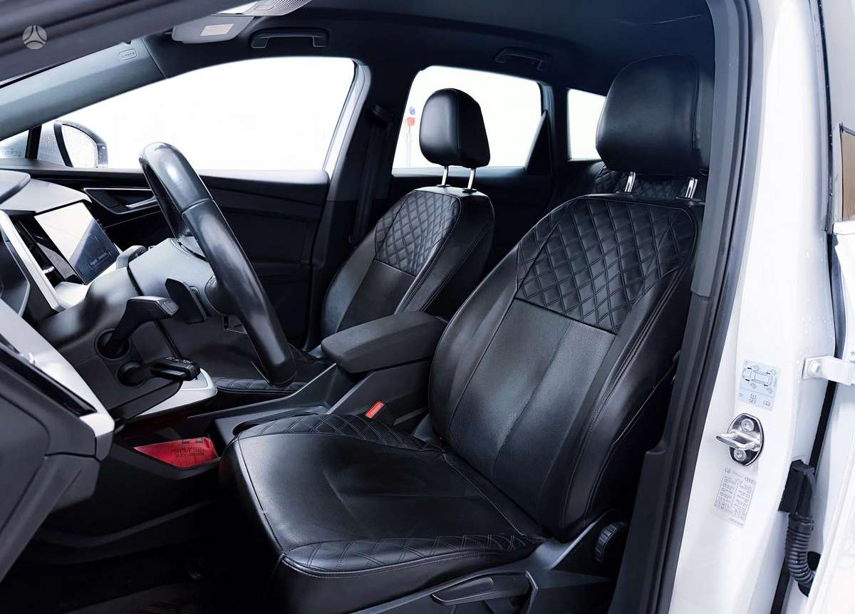 Audi Q4 e-tron - 3