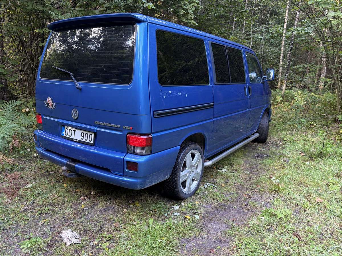 Volkswagen Multivan - 3