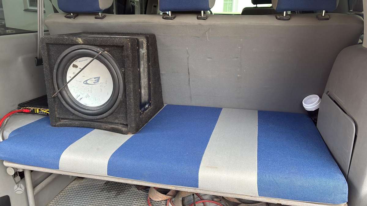 Volkswagen Multivan - 6
